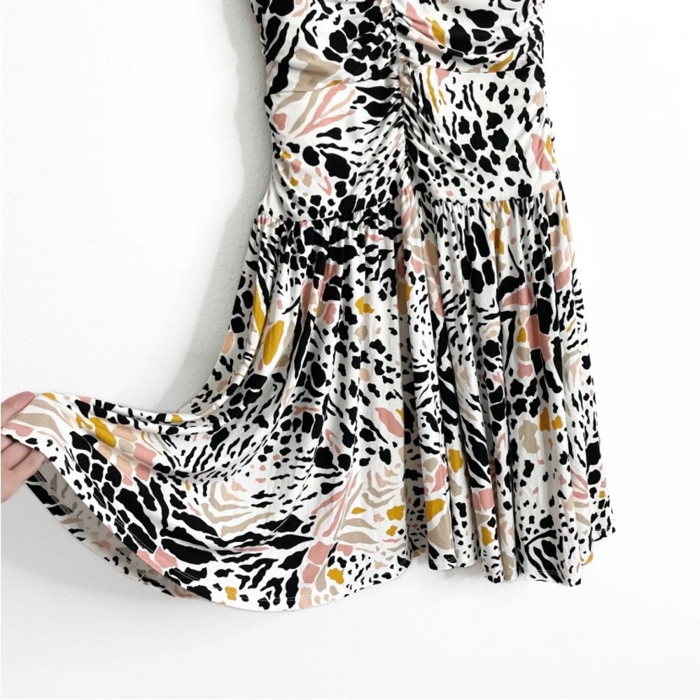 NWOT Anthropologie Ramona Dress Size M Ruched Jersey Stretchy White Animal Print - Picture 7 of 13